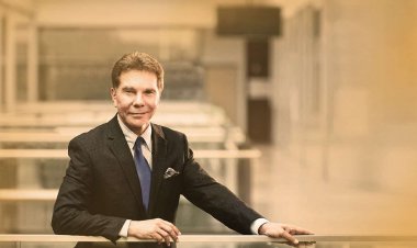 How To Leverage Cialdini's Principles Of Influence If You Own A Small Business
